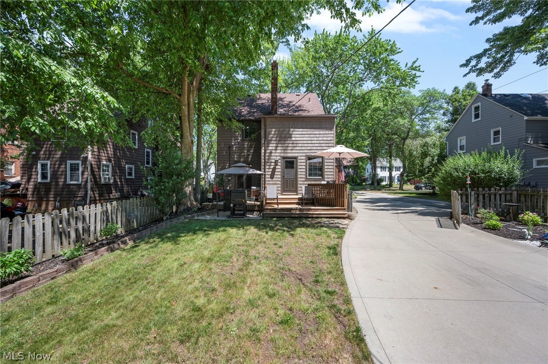 Modern Land Cos Mayfields/Bel - Residential