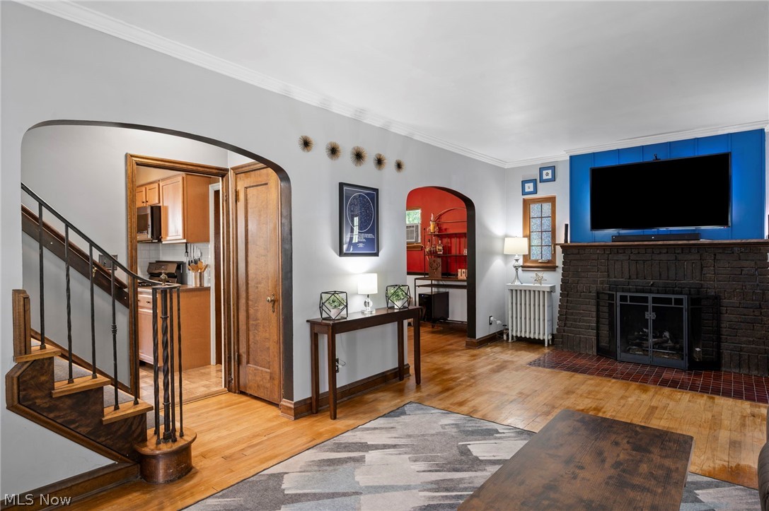 Modern Land Cos Mayfields/Bel - Residential