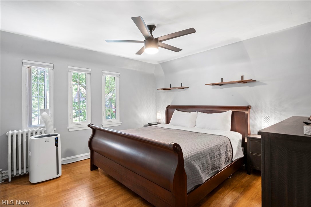 Modern Land Cos Mayfields/Bel - Residential