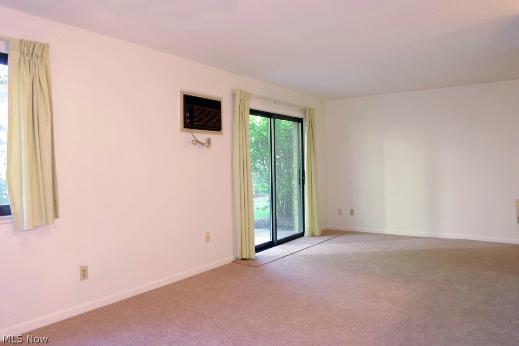 Northwoods Condo - Residential