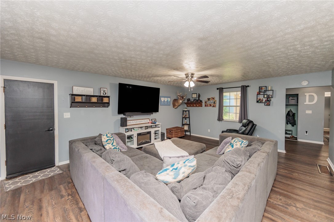 Sherwood Acres - Residential