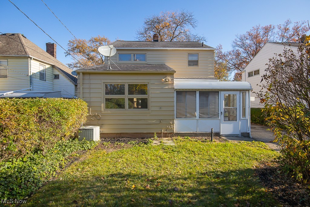 3136 Becket Road, Cleveland, Ohio image 36