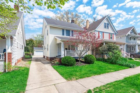 Photo for 1595 Lakeland Avenue