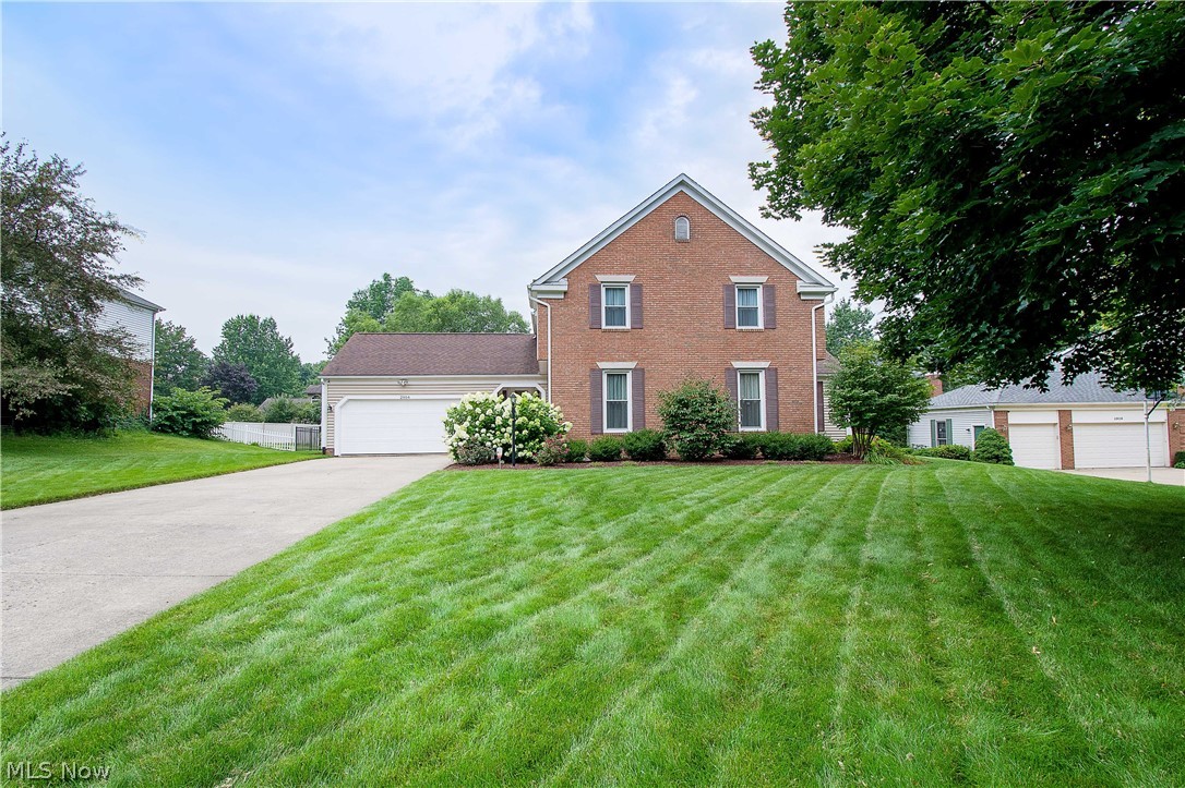 You won't want to miss this fabulous home located in North Canton's desirable St Ives! As you approach the front door, a lovely foyer will welcome you to this immaculate home with many updates. The great room has french doors that open to the foyer. The great room also is open to the formal dining room with chair rails and crown molding. The updated eat-in kitchen offers granite countertops, a breakfast bar, stainless appliances (all WIFI), a tile backsplash, and a dinette area with bow windows and slider to a large deck. The kitchen/dinette/family room area served as a great “central hub” for family activities, w easy access to the laundry room, walk-in pantry, basement, Florida room, deck, & private fenced-in backyard. The upper level has a full bath w a skylight, four bedrooms w generous closet space, including the master suite w his & her walk-in closets. The spacious master bath features a soaking tub w tiles surround, skylight, tile flooring, and a pocket door to a water closet/s
