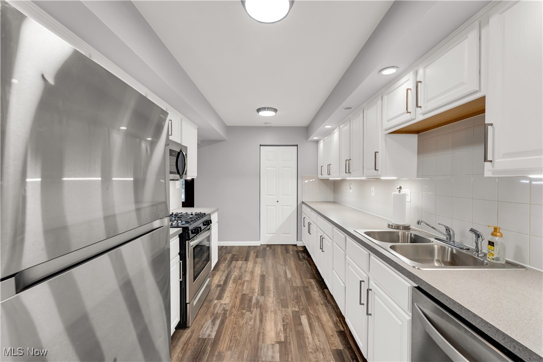 Westview Patio Garden Home - Residential