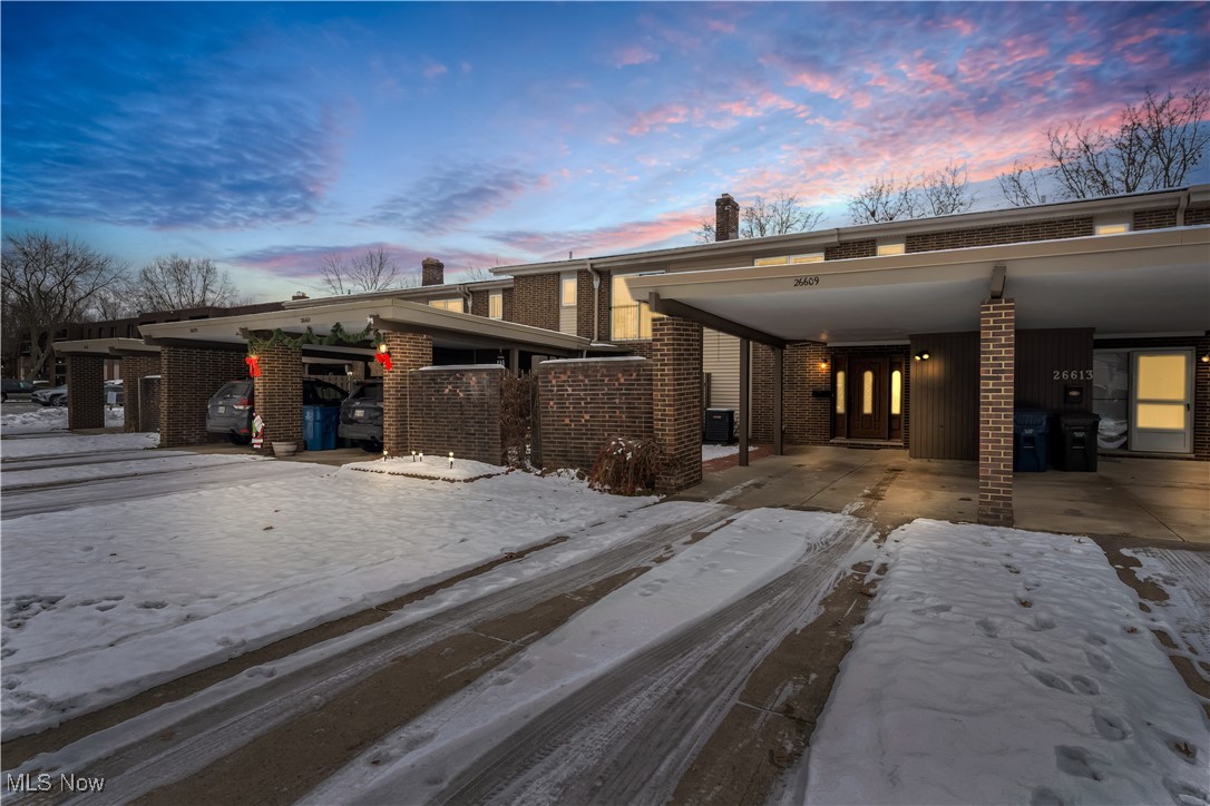 Westview Patio Garden Home - Residential