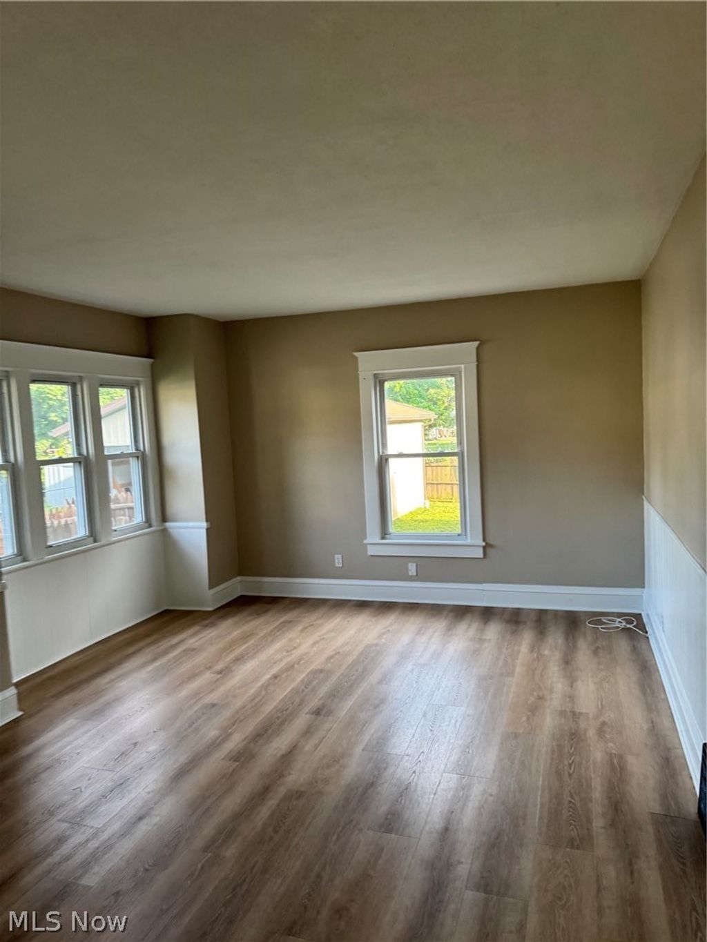 Photo of 187 Baldwin Street, Wadsworth, OH 44281 (MLS # 5226330)