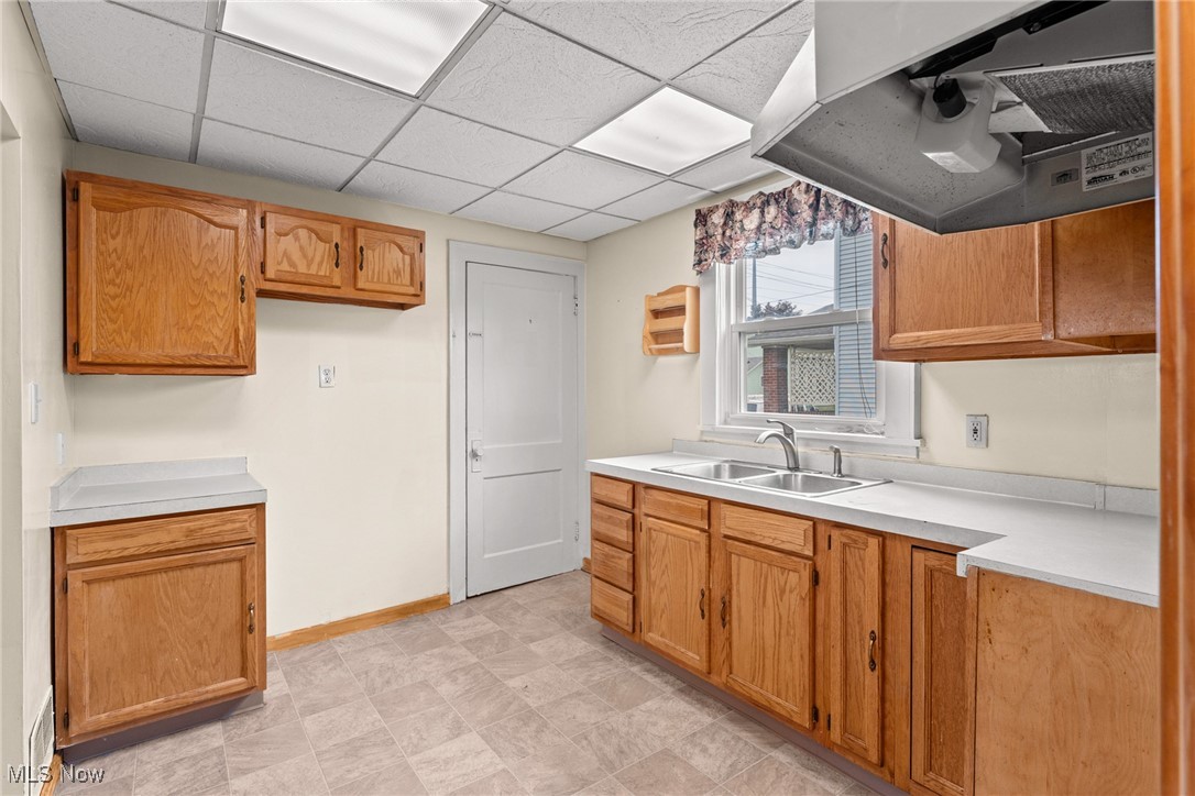 2021 17th Street, Canton, Ohio image 22