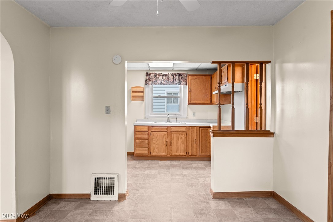 2021 17th Street, Canton, Ohio image 20
