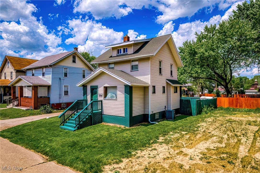 2021 17th Street, Canton, Ohio image 2