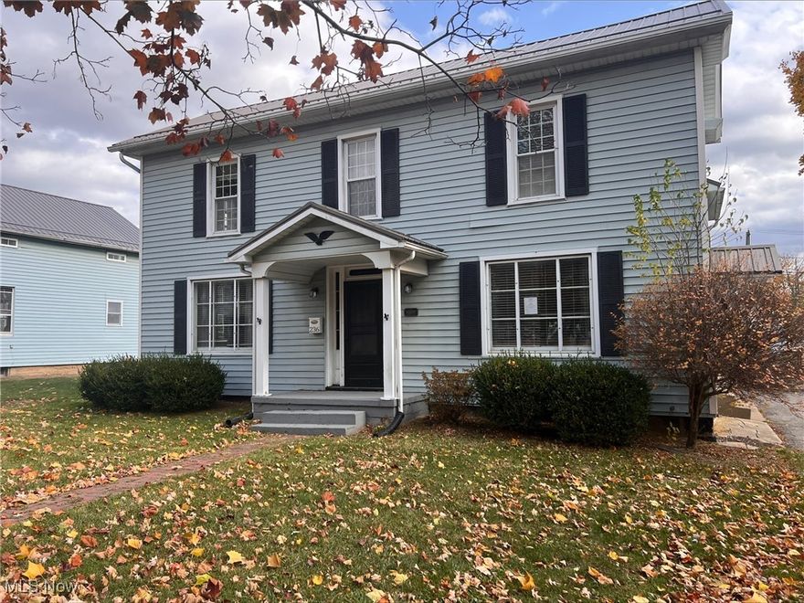 This is an ONLINE ONLY foreclosure sale. There are NO SHOWINGS. Deposit due by wire transfer within 48 upon conclusion . Cash deal; funding must take place within 30 days of confirmation of sale. 5% Buyer’s Premium shall apply. Subject to postponement and cancellation. Full terms and conditions at online registration.