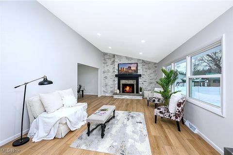 Tiny photo for 1591 Newcastle Circle, Akron, OH 44313 (MLS # 5179702)