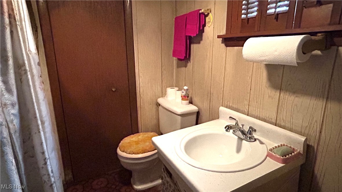 2318 Mcguffey Road, Youngstown, Ohio image 17