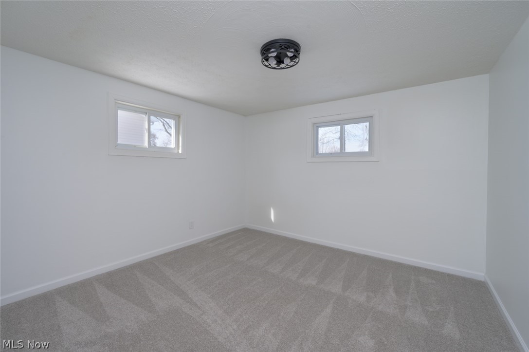 Briar Root Manor - Residential