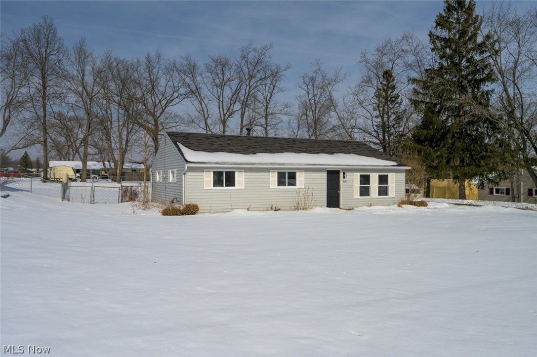 Briar Root Manor - Residential