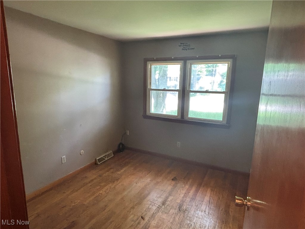 3913 Claridge Drive, Youngstown, Ohio image 13