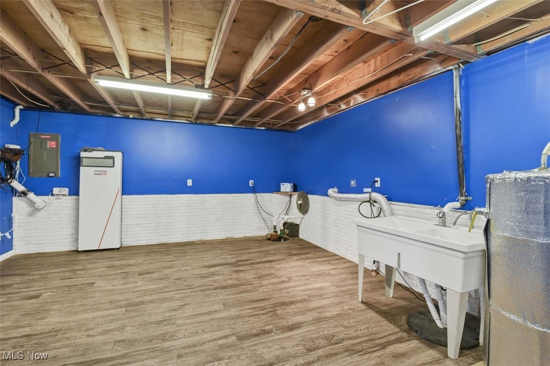 Henrietta 12 - Residential