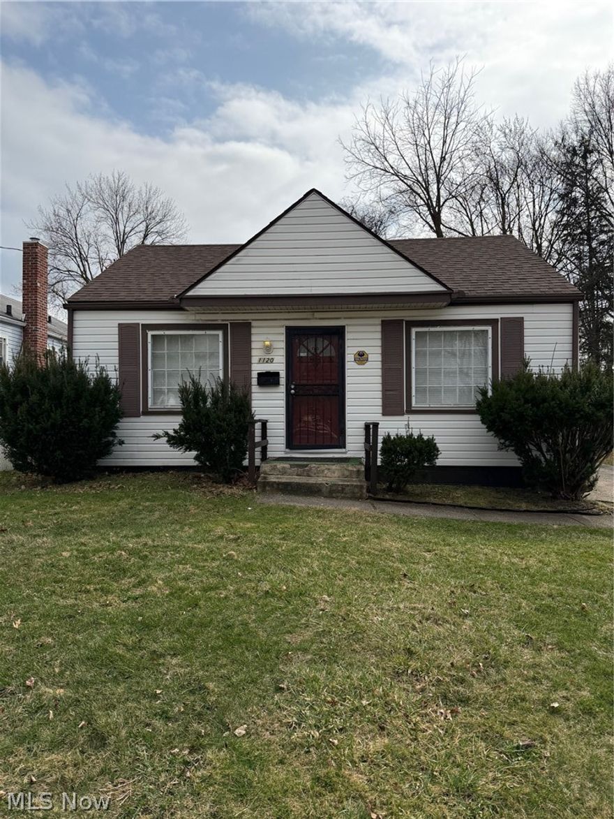 Waiting for you to come and see this 2-bedroom, 1-bathroom Ranch located in West Akron. This is a move-in-ready home. The kitchen and bathroom have laminate flooring and everything is freshly painted. Newer style windows and new carpet in both of the bedrooms.  There is a garage in the backyard behind the house for storage of yard tools and or your car. Close to the interstate highway and shopping. Schools and a park are also nearby.