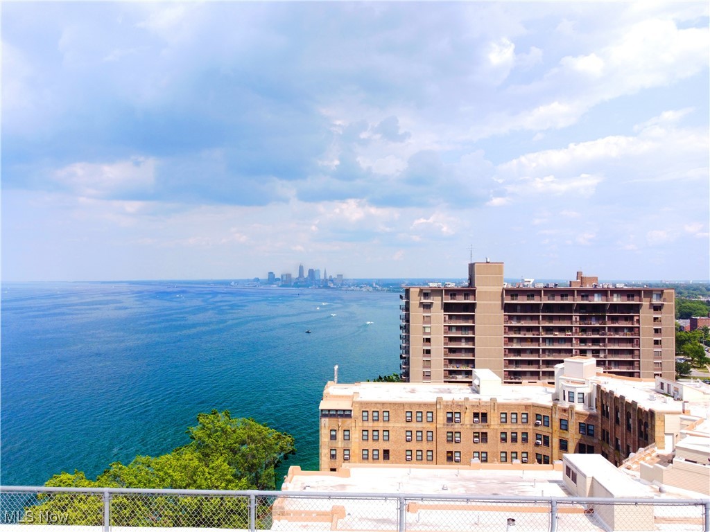 Marine Towers East Condo - Residential