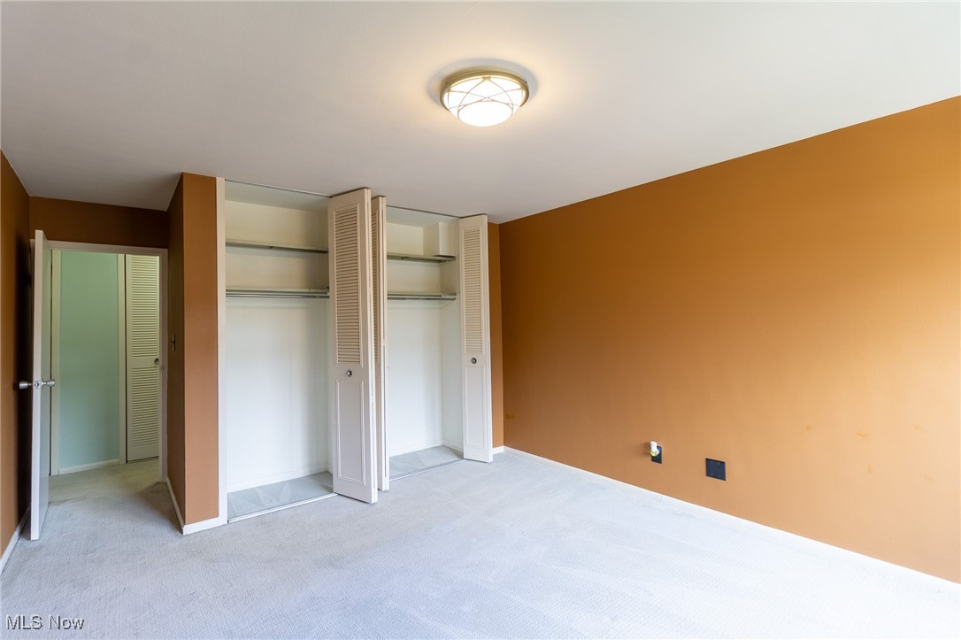 Marine Towers East Condo - Residential