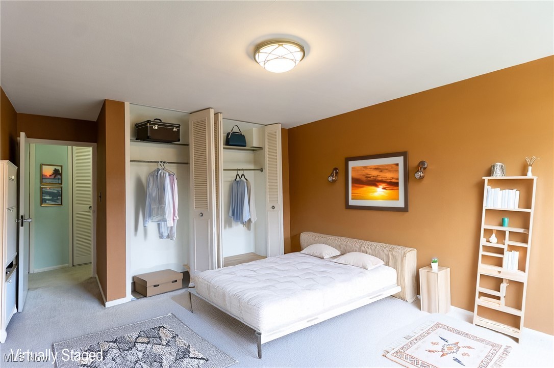 Marine Towers East Condo - Residential