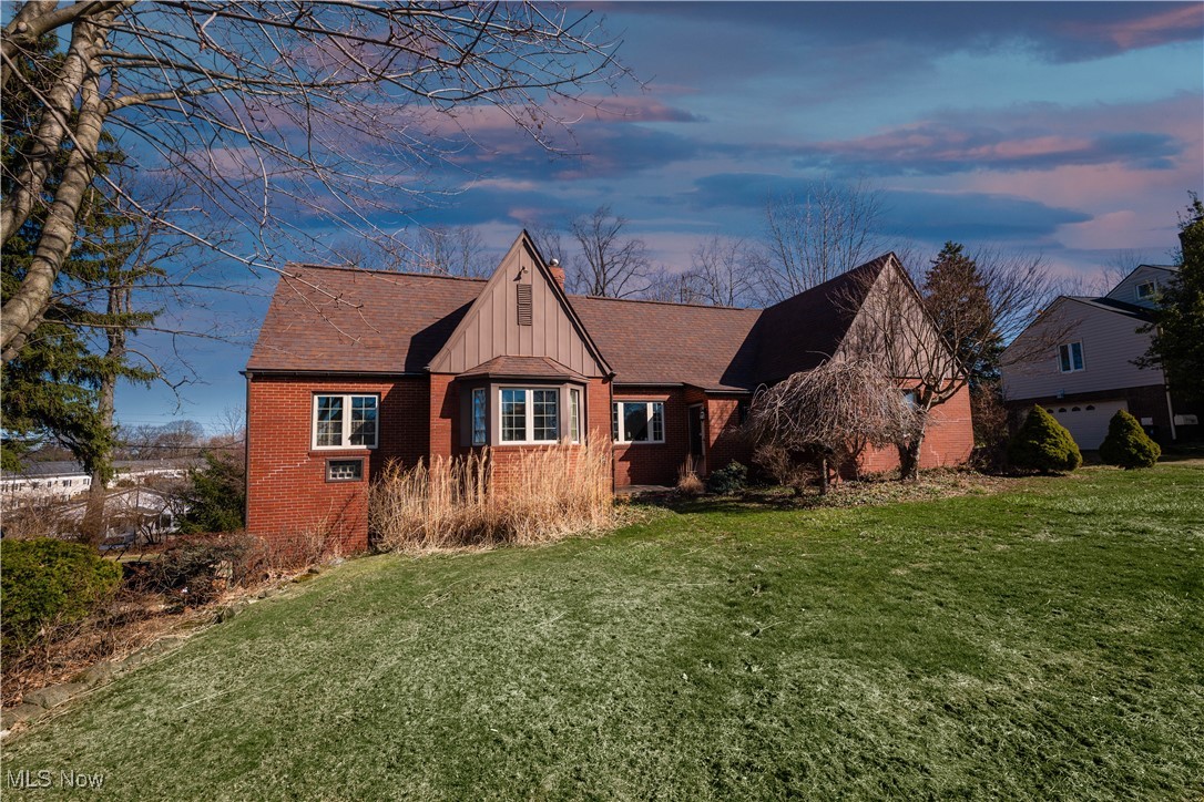 3145 Landscape Circle, Canton, Ohio image 1