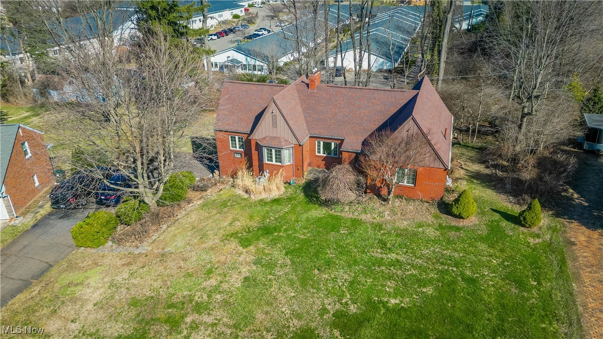 3145 Landscape Circle, Canton, Ohio image 2