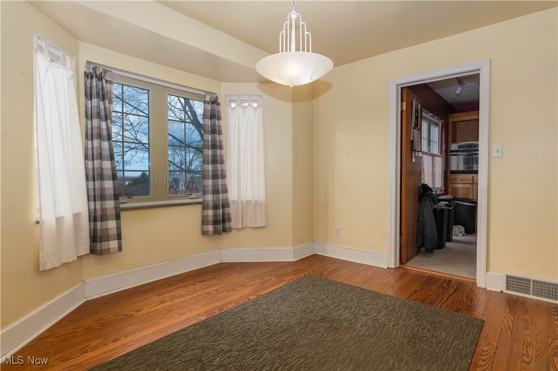 3145 Landscape Circle, Canton, Ohio image 8
