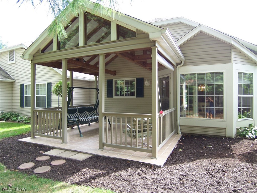 Woodbury Condo - Residential