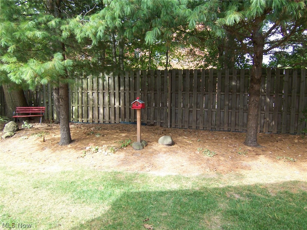 Woodbury Condo - Residential