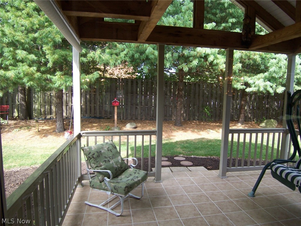 Woodbury Condo - Residential