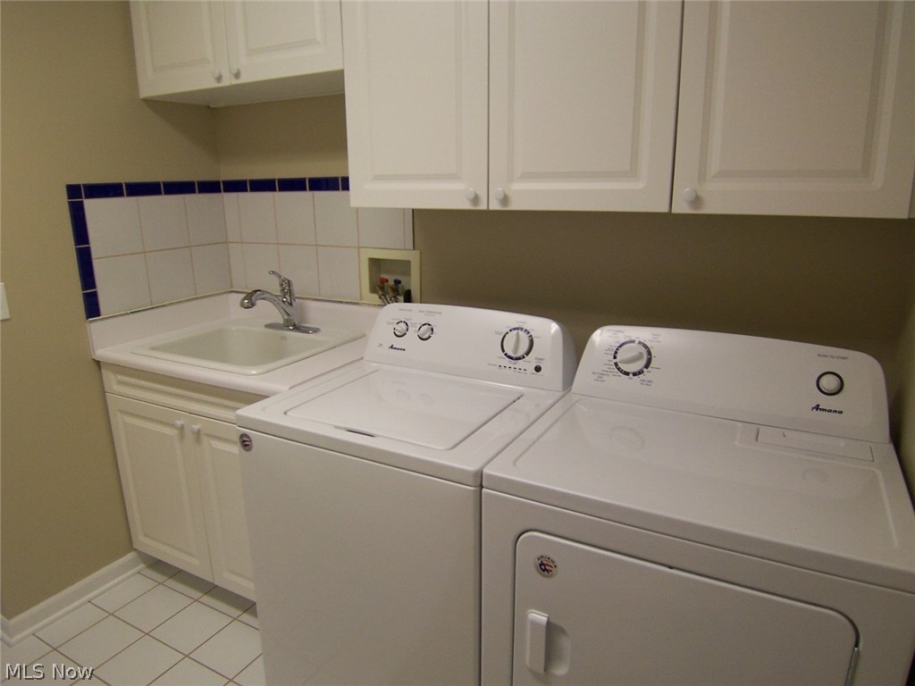 Woodbury Condo - Residential