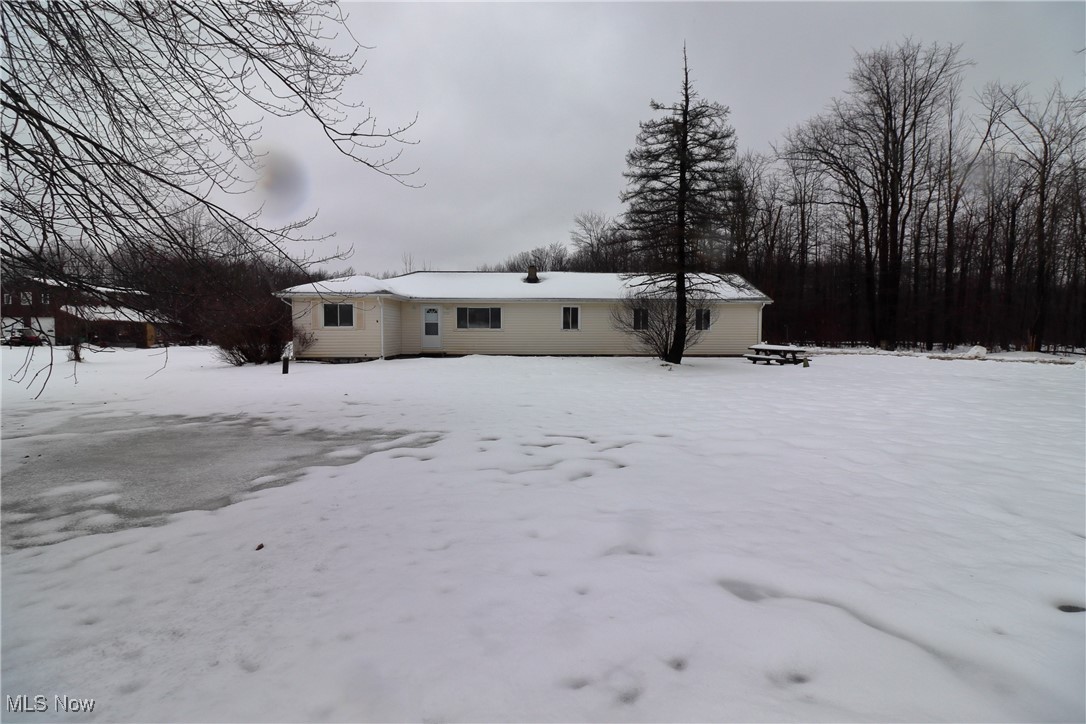 15286 Trask Road, Thompson, Ohio image 1