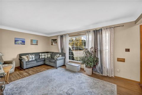 Tiny photo for 30002 Barjode Road, Willowick, OH 44095 (MLS # 5188190)