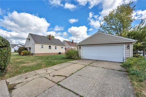 Tiny photo for 30002 Barjode Road, Willowick, OH 44095 (MLS # 5188190)