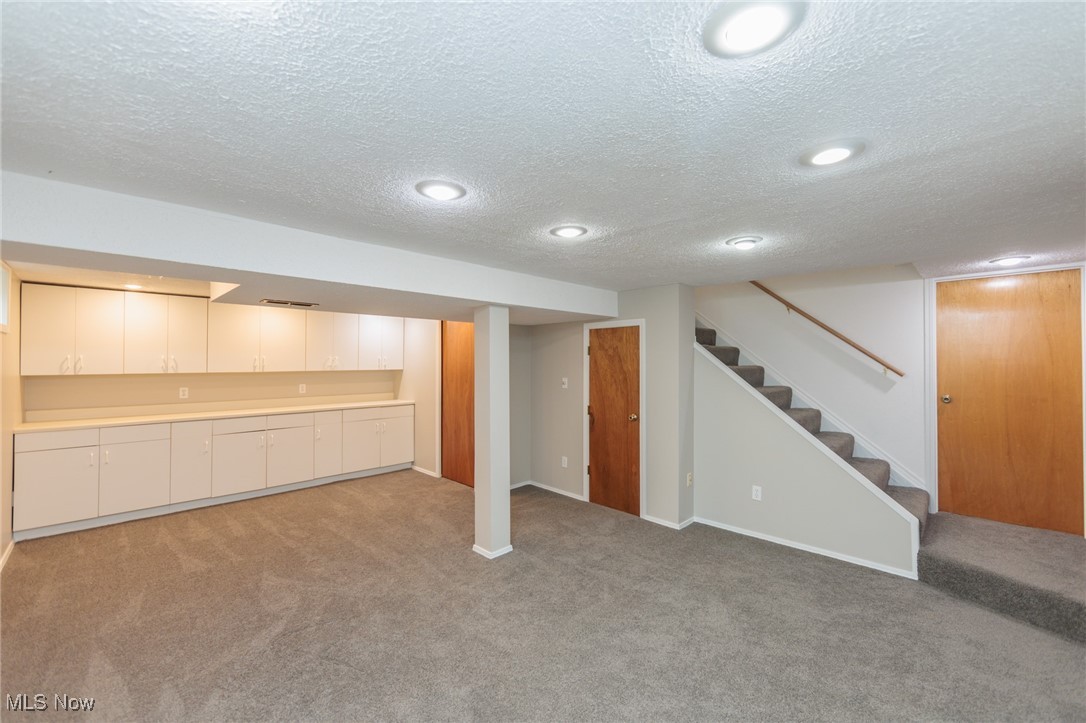 321 Timber Trail, Medina, Ohio image 31