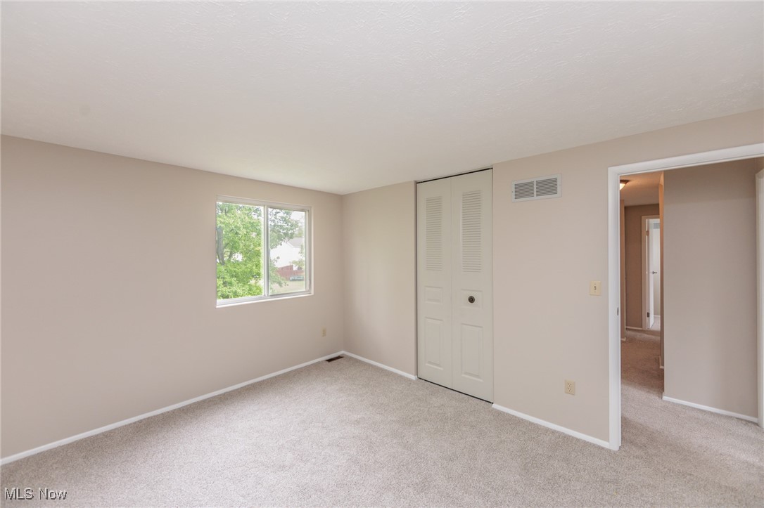 321 Timber Trail, Medina, Ohio image 29