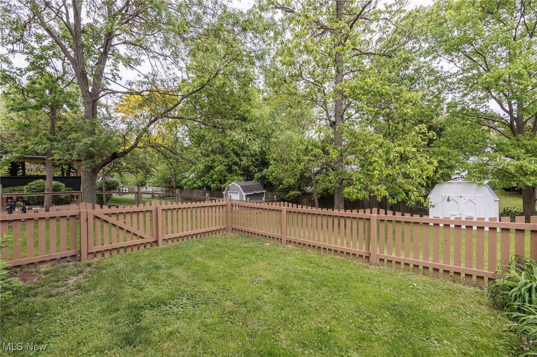 321 Timber Trail, Medina, Ohio image 38