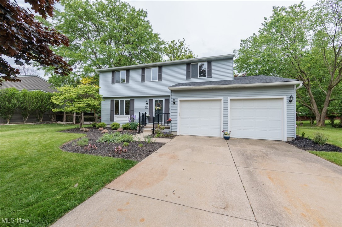 321 Timber Trail, Medina, Ohio image 2