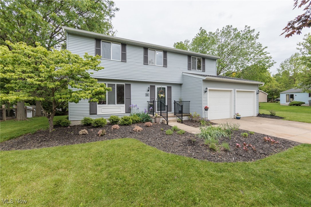 321 Timber Trail, Medina, Ohio image 1