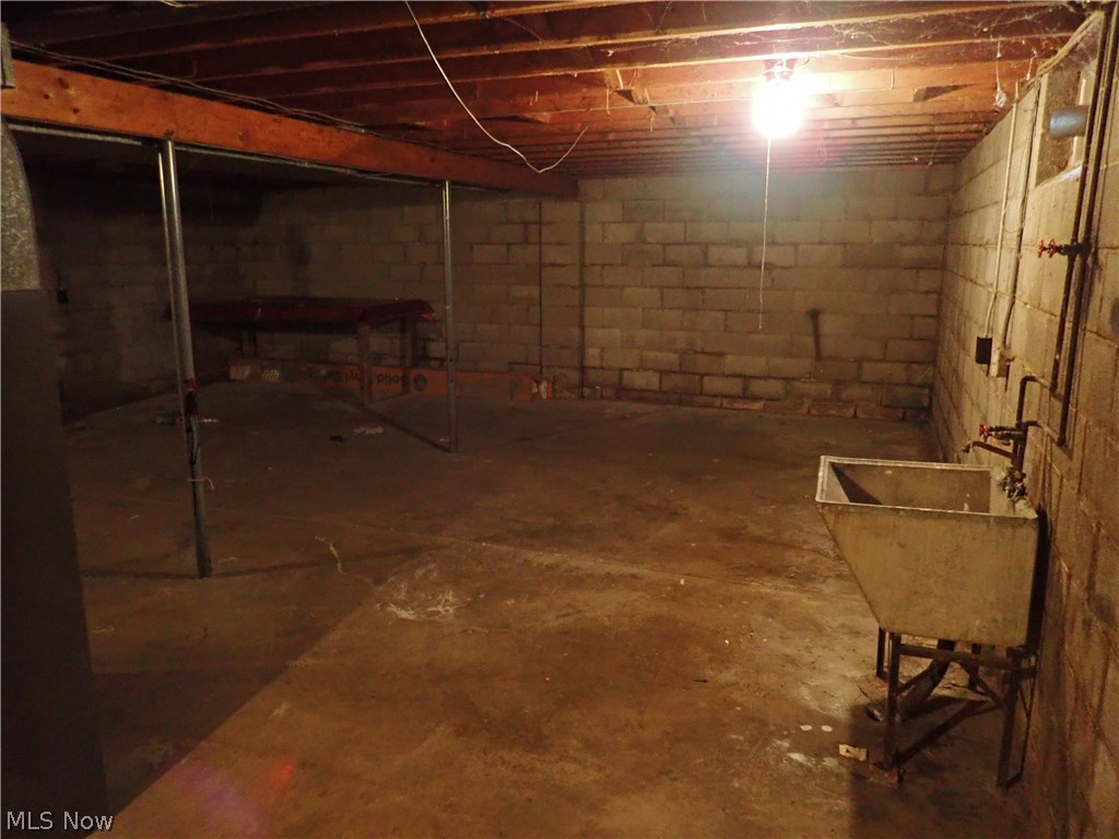 East Market Acres - Residential Income