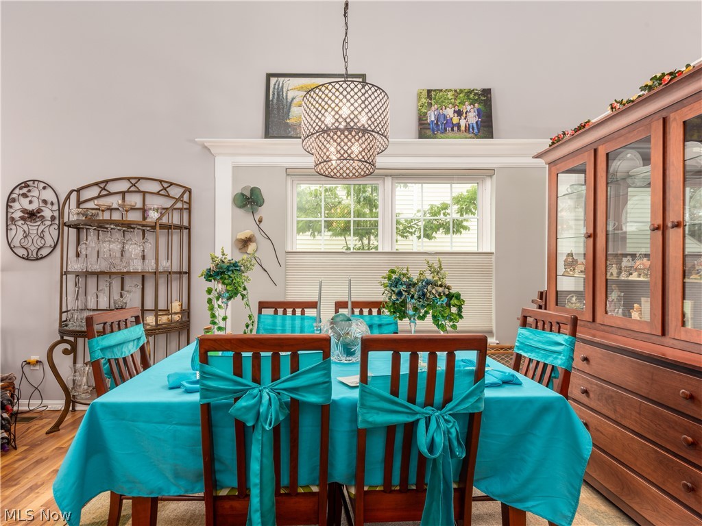 Falls Pointe - Residential