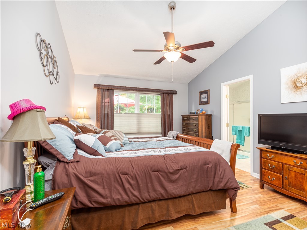 Falls Pointe - Residential