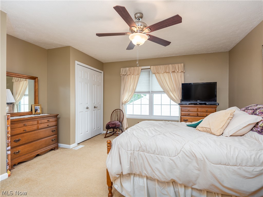 Falls Pointe - Residential