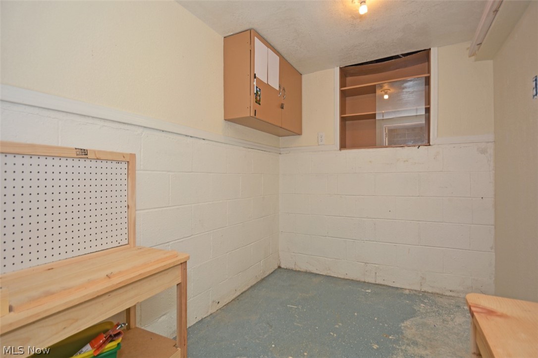 West 143rd Street 01 - Residential