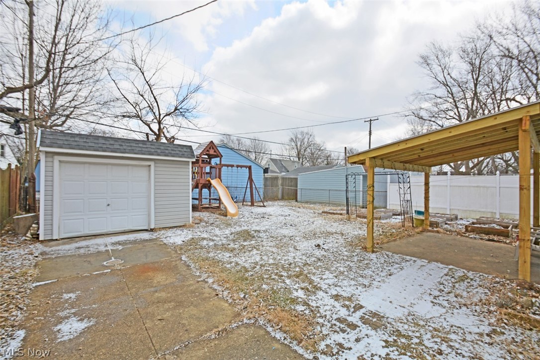 West 143rd Street 01 - Residential