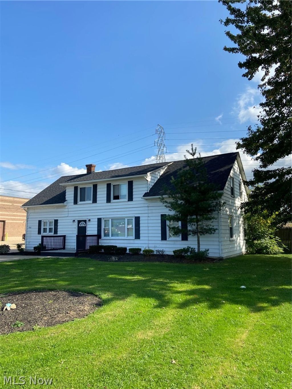 Photo of 7512 Tyler Boulevard, Mentor, OH 44060 (MLS # 5208317)