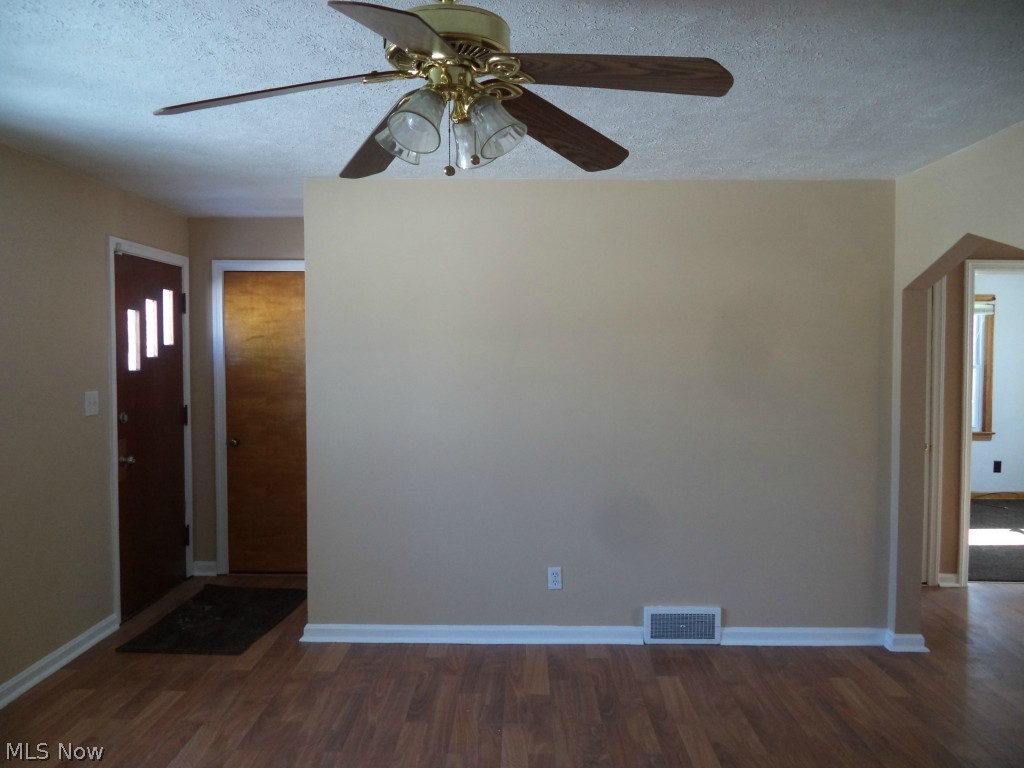 Brownlee Woods 01 - Residential Lease