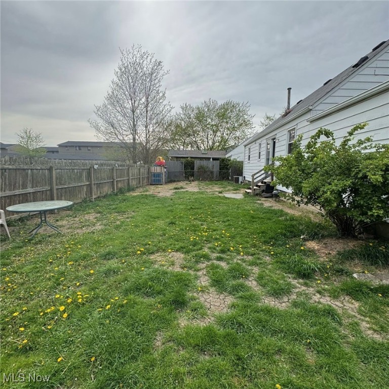 925 W 23rd Street, Lorain, Ohio image 2