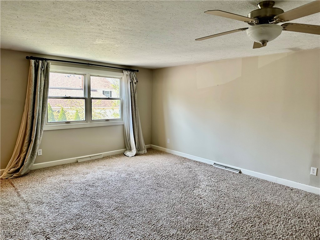 6122 Cabot Court, Mentor, Ohio image 16